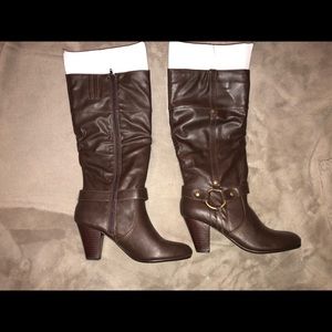 American Eagle brown heeled boots-Size 10